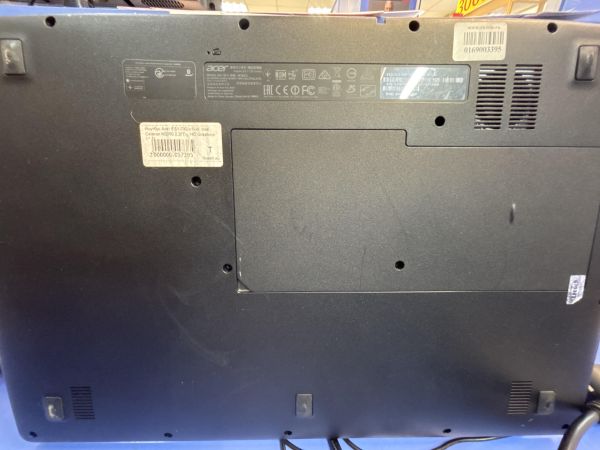 Купить Acer Aspire ES 17 ES1-732-C1WD (4GB RAM) в Томск за 5600 руб.