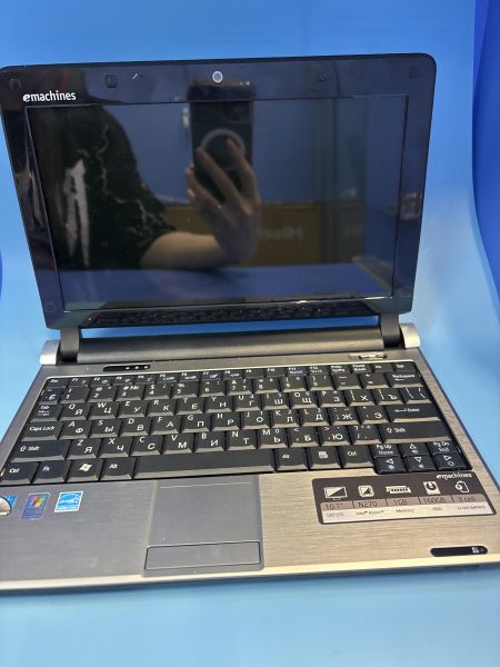 Купить Acer eMachines 250-01G16i в Томск за 1700 руб.