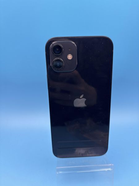 Купить Apple iPhone 12 128GB в Томск за 19750 руб.