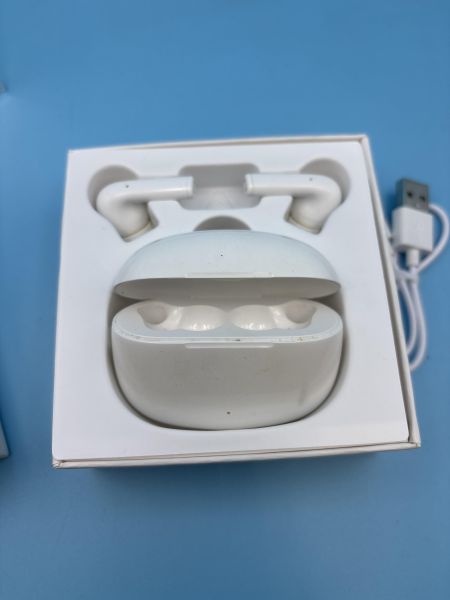 Купить Honor Choice Earbuds X3 Lite (WT50106-01) в Томск за 600 руб.