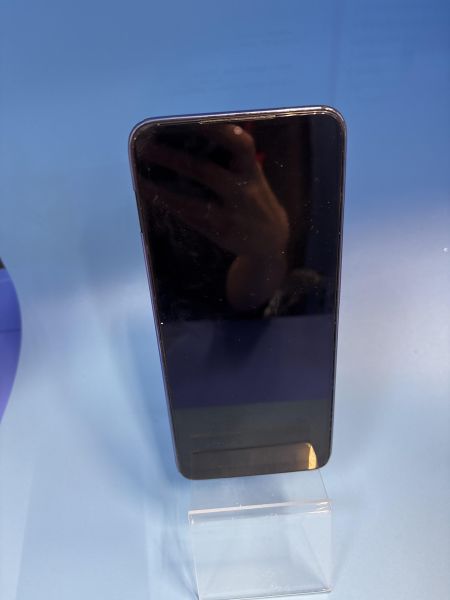Купить Infinix Smart 6 Plus 3/64GB (X6823C) Duos в Томск за 3800 руб.