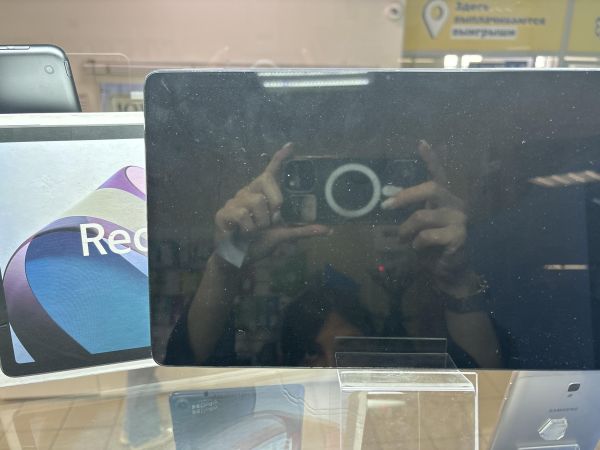 Купить Xiaomi Redmi Pad 128GB (22081283G) (без SIM) в Томск за 8600 руб.