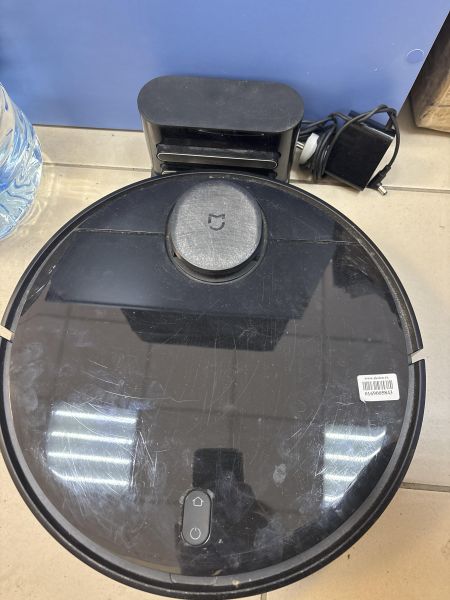Купить Xiaomi Mi Robot Vacuum-Mop P (STYTJ02YM) с СЗУ в Томск за 1800 руб.