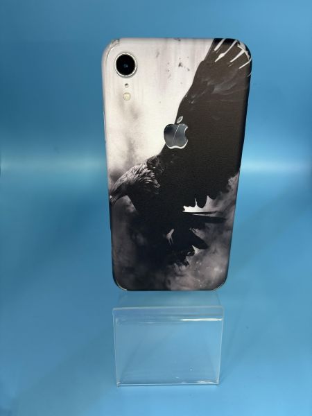 Купить Apple iPhone XR 64GB в Томск за 6800 руб.