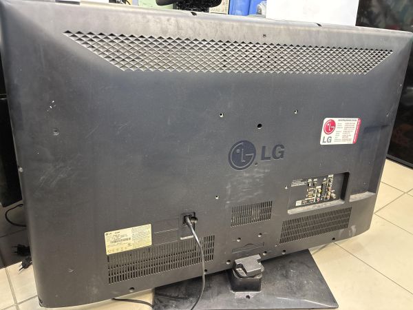 Купить LG 42CS560 в Томск за 3600 руб.