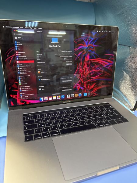 Купить Apple MacBook Pro 15 2017 (A1707) 16/512GB в Томск за 33900 руб.