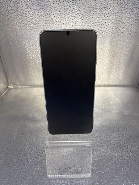 Купить Samsung Galaxy S21 5G 8/256GB (G991B) Duos в Томск за 15700 руб.