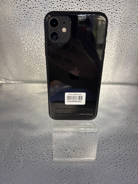 Купить Apple iPhone 11 128GB в Томск за 16700 руб.