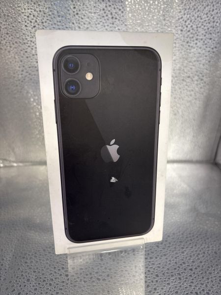 Купить Apple iPhone 11 128GB в Томск за 16700 руб.