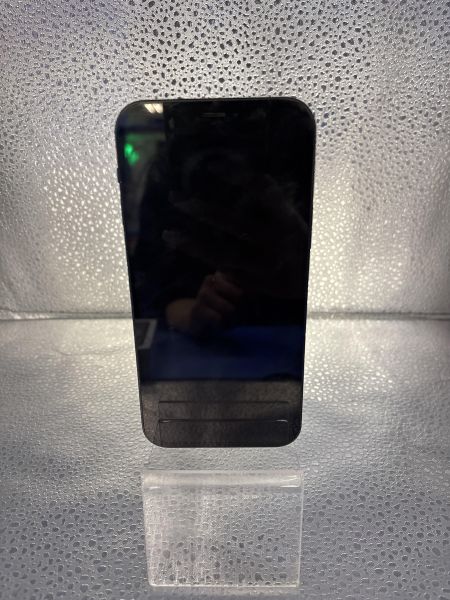 Купить Apple iPhone 12 64GB в Томск за 17100 руб.