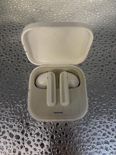 Купить Xiaomi Redmi Buds 6 Active (M2344E1) в Томск за 900 руб.