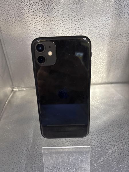 Купить Apple iPhone 11 128GB в Томск за 14200 руб.
