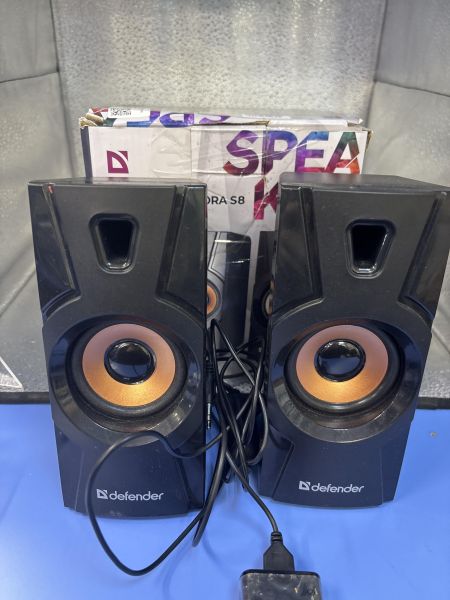 Купить Defender Aurora S8 2.0 в Томск за 600 руб.