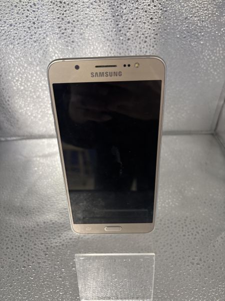 Купить Samsung Galaxy J7 2016 2/16GB (J710FN) Duos в Томск за 1800 руб.