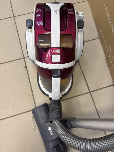 Купить LG VC73185NHAP в Томск за 2000 руб.