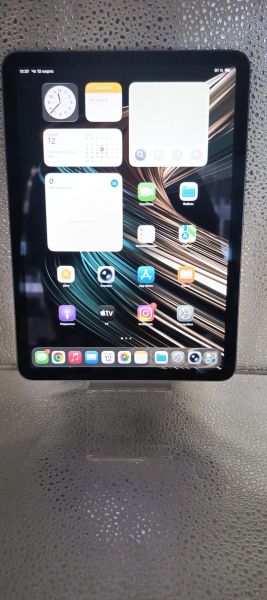 Купить Apple iPad Air 5 2022 64GB (A2588) (без SIM) в Томск за 33900 руб.