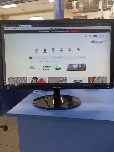 Купить Samsung S24D300H в Томск за 600 руб.