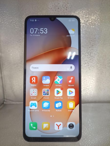Купить Xiaomi Redmi 14C 4/128GB (2409BRN2CY) Duos в Томск за 4800 руб.