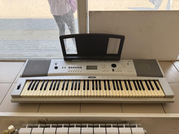 синтезатор Yamaha Portable Grand DGX-220 в Томск