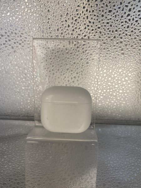 беспроводные наушники Apple AirPods 4 ANC (A3055, A3056, A3057, A3059) в Томск