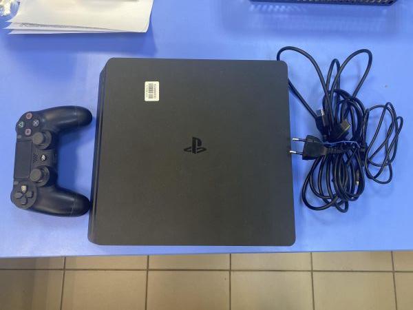 игровая приставка Sony PlayStation 4 Slim 1TB (CUH-2208B) в Томск