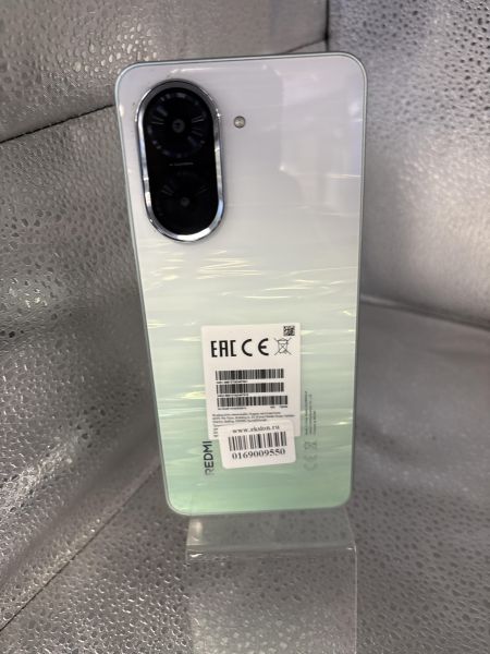 сотовый телефон Xiaomi Redmi A5 4/128GB (25028RN03A) Duos в Томск