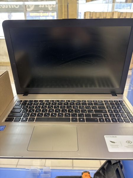 ноутбук ASUS VivoBook 15 X540NA-GQ005T в Томск