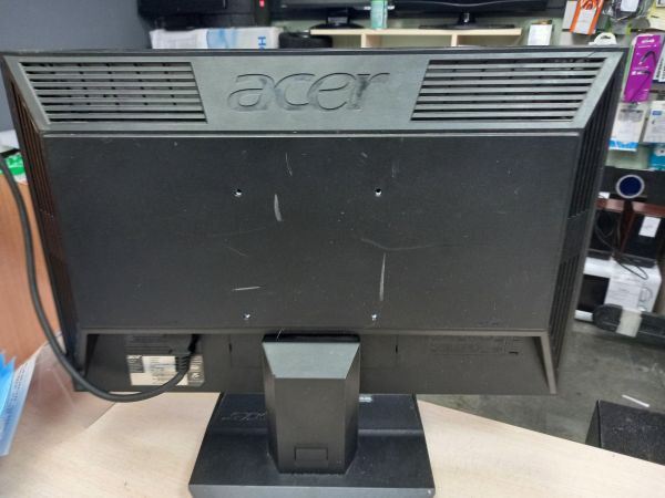 Купить Acer V193W B в Томск за 749 руб.