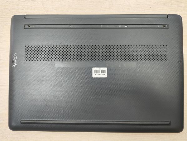 Купить HP Laptop 15s-fq0058ur 2H6D3EA в Томск за 10299 руб.