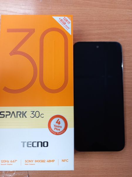 Купить TECNO Spark 30C 4/128GB (KL5n) Duos в Томск за 5599 руб.