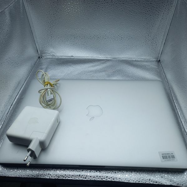 Купить Apple MacBook Pro 15 Mid 2015 16/256GB (A1398) в Томск за 18600 руб.