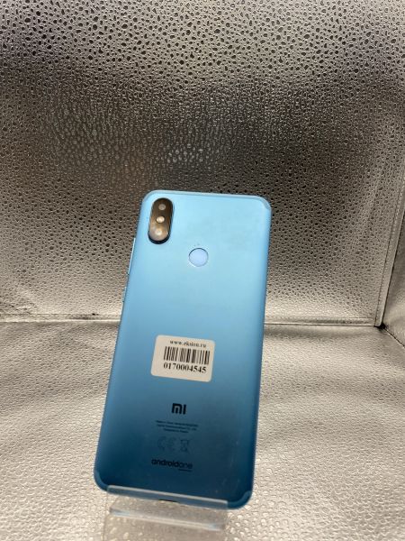 Купить Xiaomi Mi A2 4/64GB (M1804D2SG) Duos в Томск за 3900 руб.