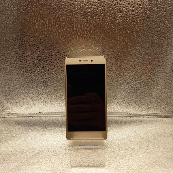 Купить Xiaomi Redmi 3S 2/16GB Duos в Томск за 1300 руб.