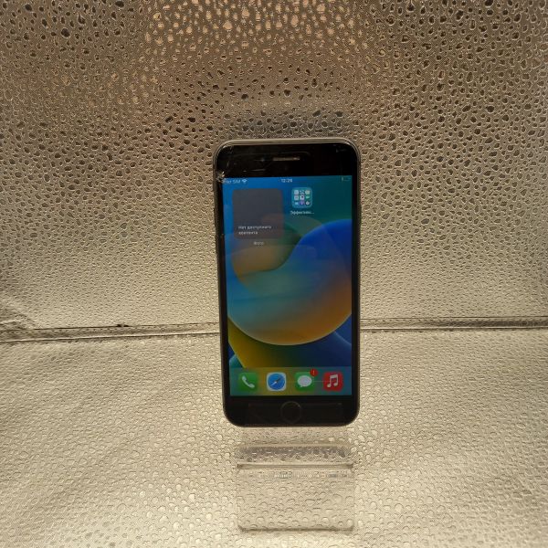 Купить Apple iPhone 8 64GB в Томск за 3400 руб.