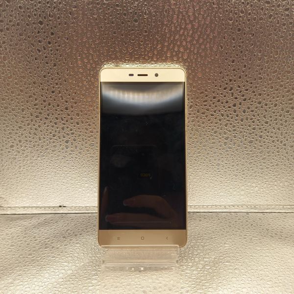 Купить Xiaomi Redmi 4 Prime 3/32GB Duos в Томск за 2000 руб.