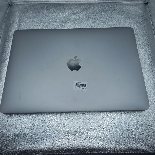 Купить Apple MacBook Pro 13 2017 (A1708, Iris Plus 640/8/128GB) в Томск за 17200 руб.