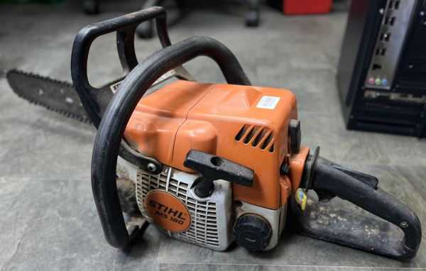 Купить STIHL MS 180 (MS 180 C) в Томск за 5800 руб.