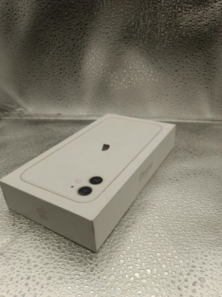 Купить Apple iPhone 11 128GB в Томск за 11500 руб.