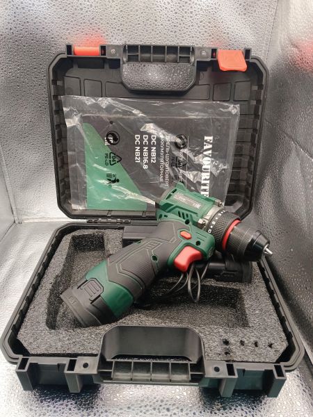 Купить FAVOURITE DC NB16.8  с СЗУ в Томск за 3100 руб.