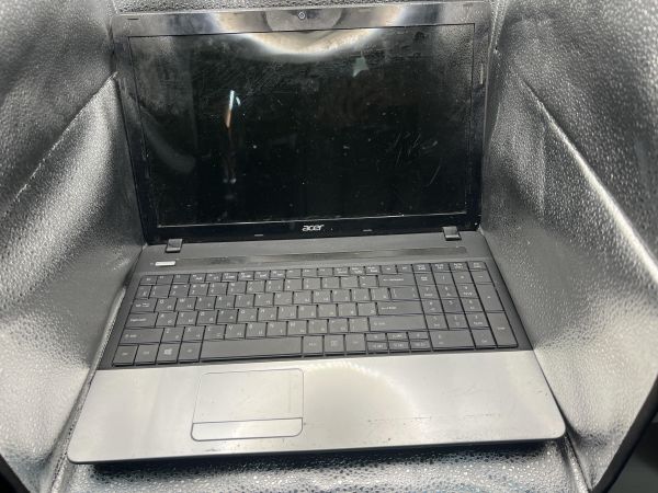 Купить Acer Aspire E1-571G-53214G50Mnks (SSD 480 GB) в Томск за 8300 руб.