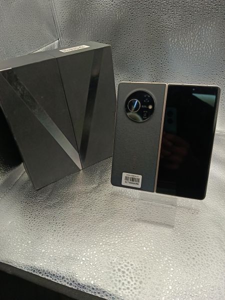 Купить TECNO Phantom V Fold 12/512GB (AD10) Duos в Томск за 23700 руб.