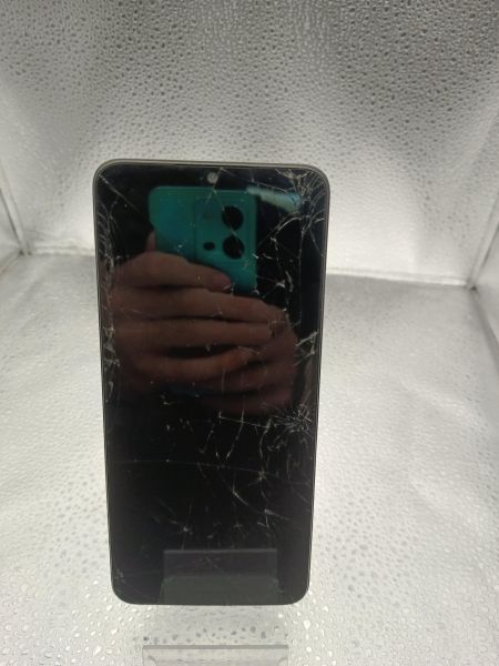 Купить Xiaomi Redmi 13C 4/128GB (23108RN04Y) Duos в Томск за 2700 руб.