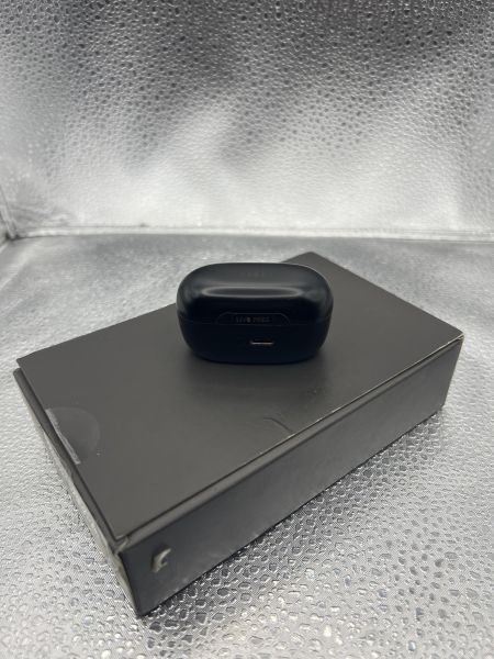 Купить JBL Live Free NC+ TWS в Томск за 1600 руб.