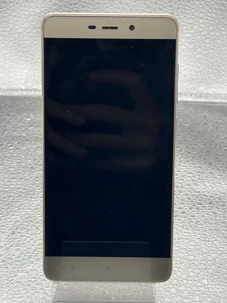 Купить Xiaomi Redmi 4 Prime 3/32GB Duos в Томск за 2200 руб.