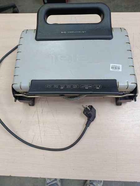 Купить Tefal Ultracompact Grill GC302B26 в Томск за 2600 руб.
