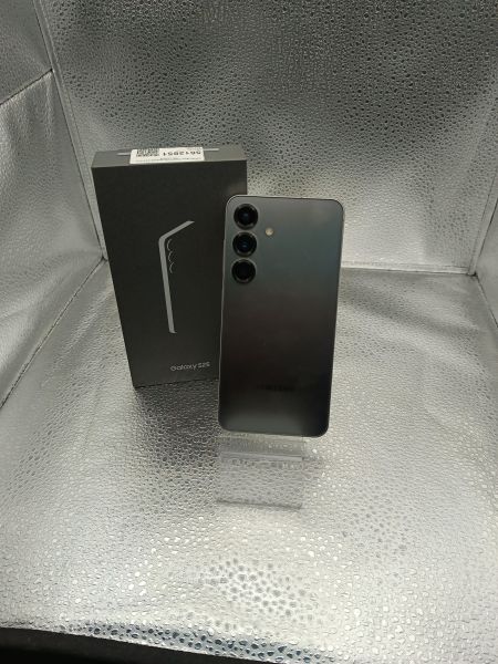 сотовый телефон Samsung Galaxy S25 12/512GB (S931B) Duos в Томск