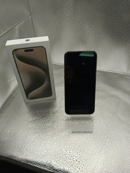 Купить Apple iPhone 15 Pro Max 256GB в Томск за 55800 руб.