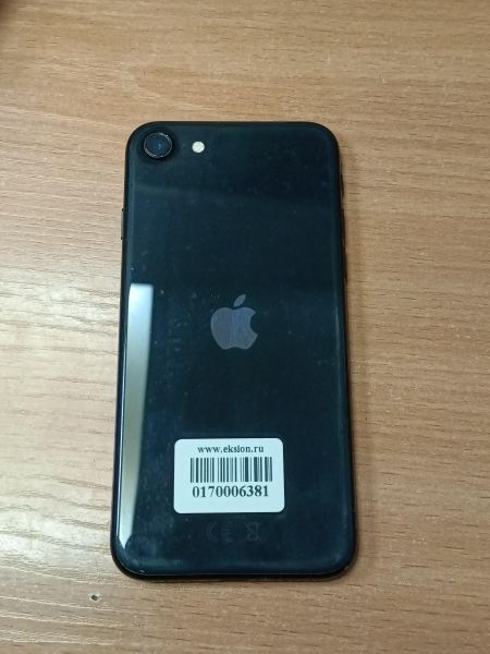 Купить Apple iPhone SE 2nd gen. 2020 64GB в Томск за 4200 руб.