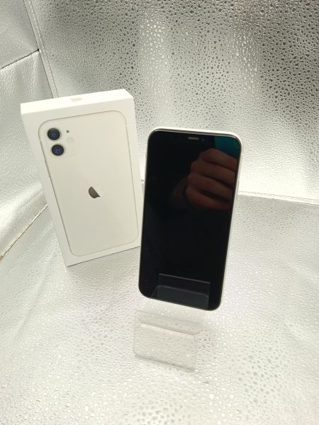 Купить Apple iPhone 11 128GB в Томск за 12300 руб.