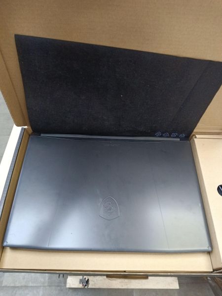 ноутбук MSI Katana GF76 B12UCR-821XRU (40GB RAM) в Томск